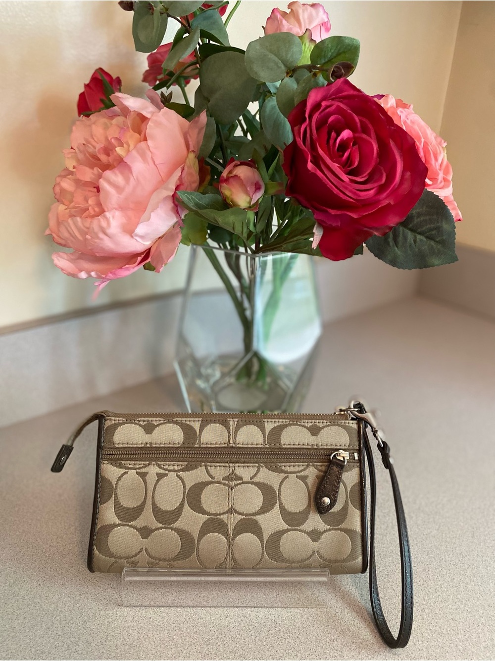 Coach Ashley Signature Zippy Wristlet - Picture 2 of 13